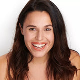 Rouge à lèvres hydratant Terracotta Pomponne sur rousse peau blanche