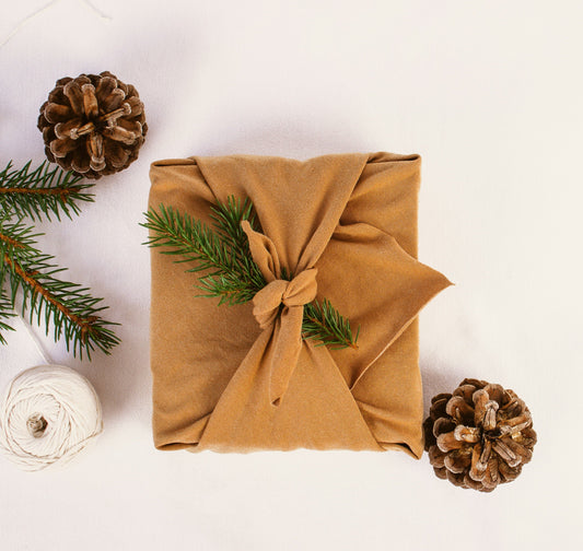 Noël sans gaspillage : 7 idées d’emballages cadeaux zéro déchet (ou presque)