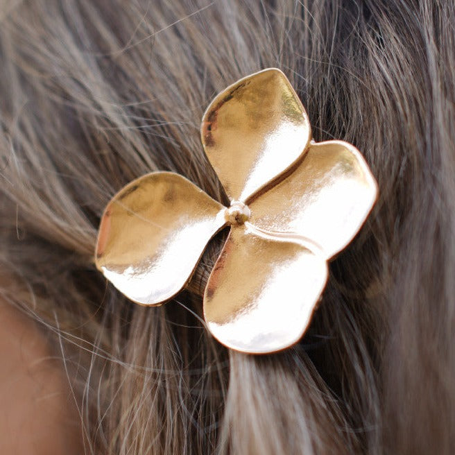 Barrette Julie Fleur Minimaliste Dorée
