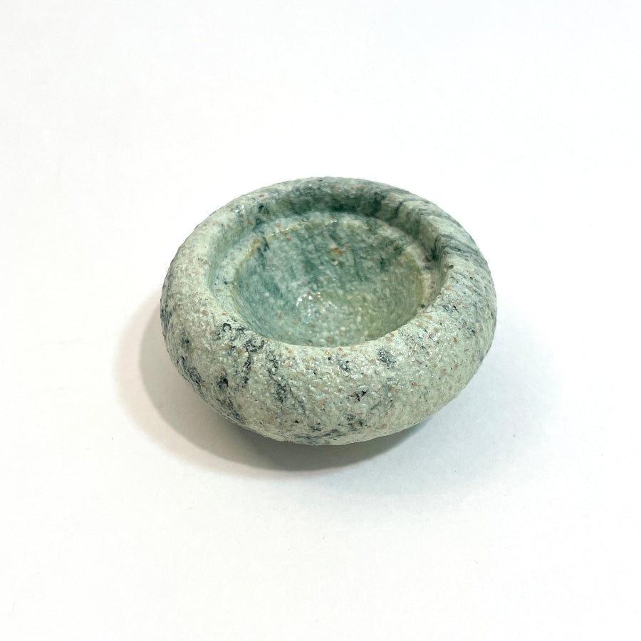 Coquetier en coquilles d'oeuf kiwi