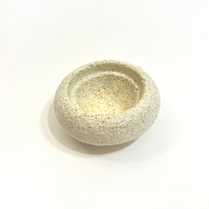 Coquetier en coquilles d'oeuf nature