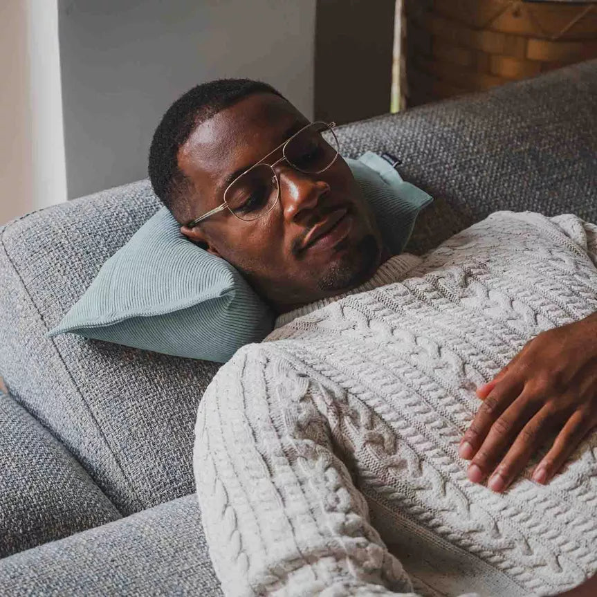 Coussin du quotidien · SALVADOR Helsinki (velours) farniente