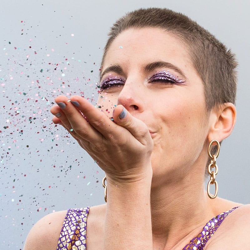 Paillettes violettes biodégradables