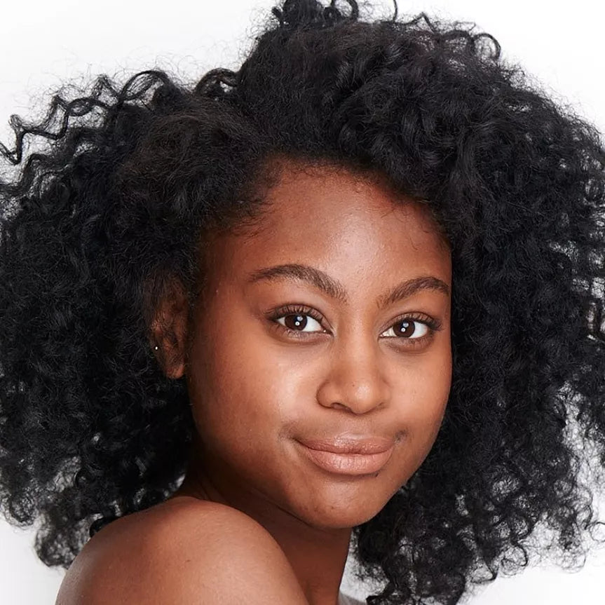 Rouge à lèvres hydratant Nude Brun Pomponne sur peau noire