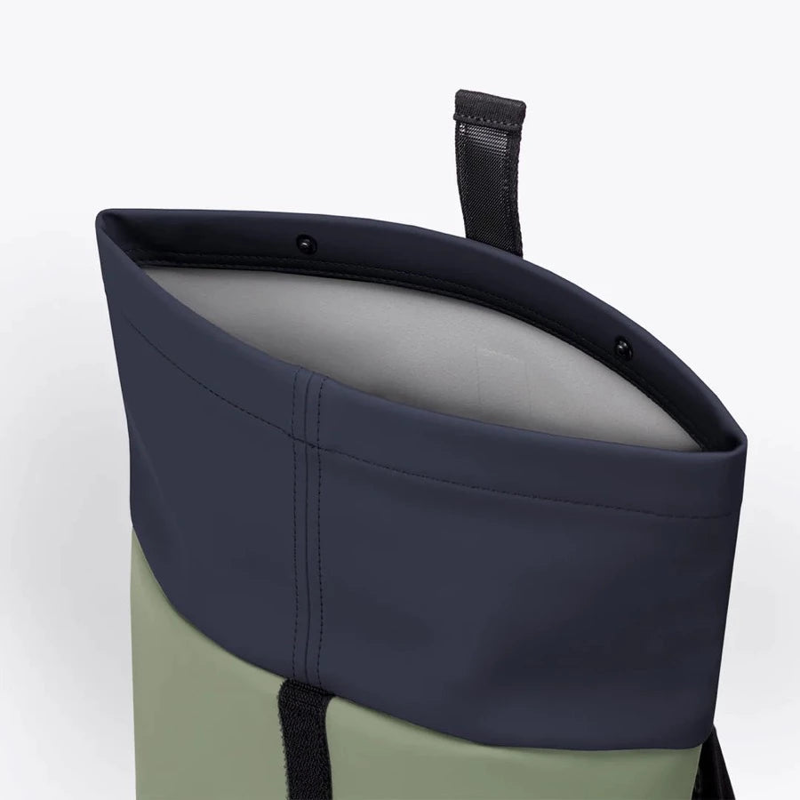 Sac à dos imperméable hajo mini sage green-pastel green