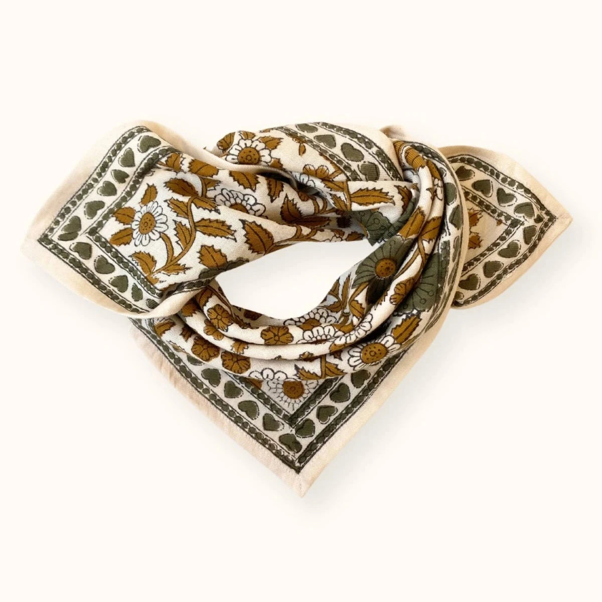 Foulard Apache modèle Manika "Cœur" couleur Macadamia