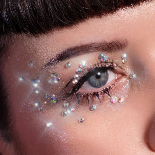 Strass nacre si si la paillette maquillage