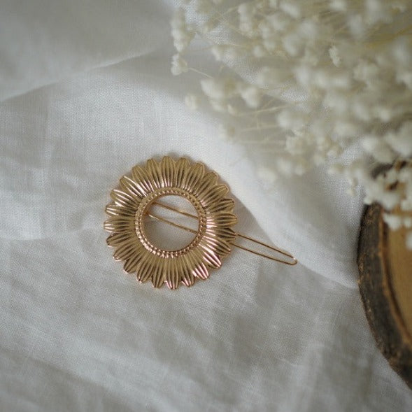 Zoom Barrette Claudia Ronde Fleur Dorée