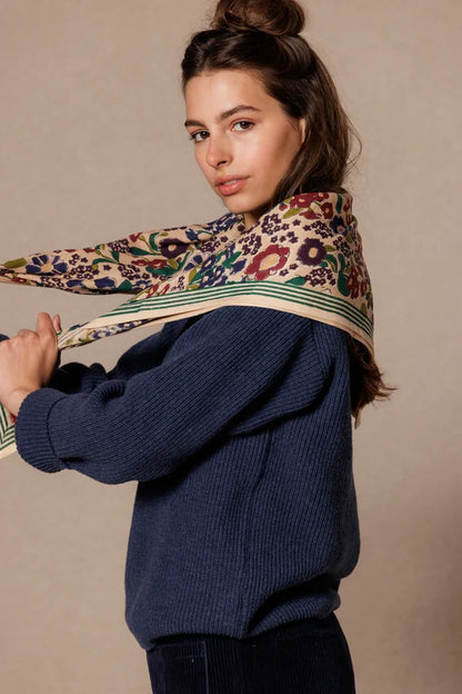 Foulard - September Macadamia porté