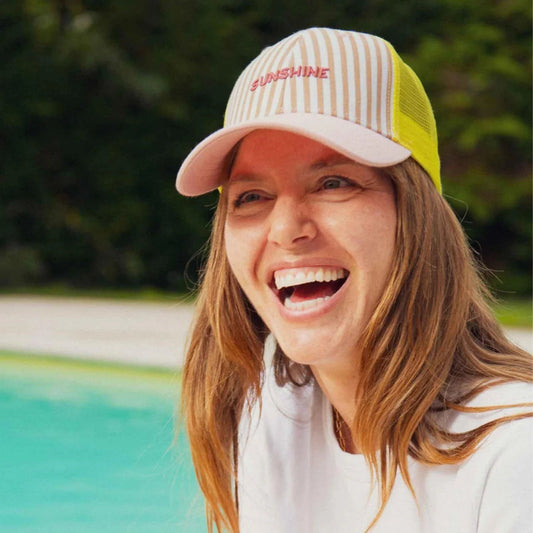 casquette adulte mixte chamaye sunshine rayée portée