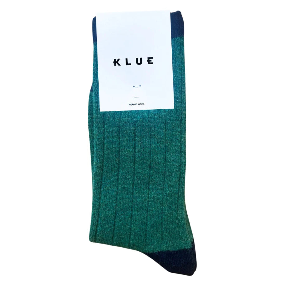 chaussettes klue laine mérinos vert avec bandes bleu