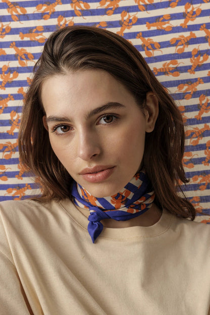 foulard sebastien orange apaches porté