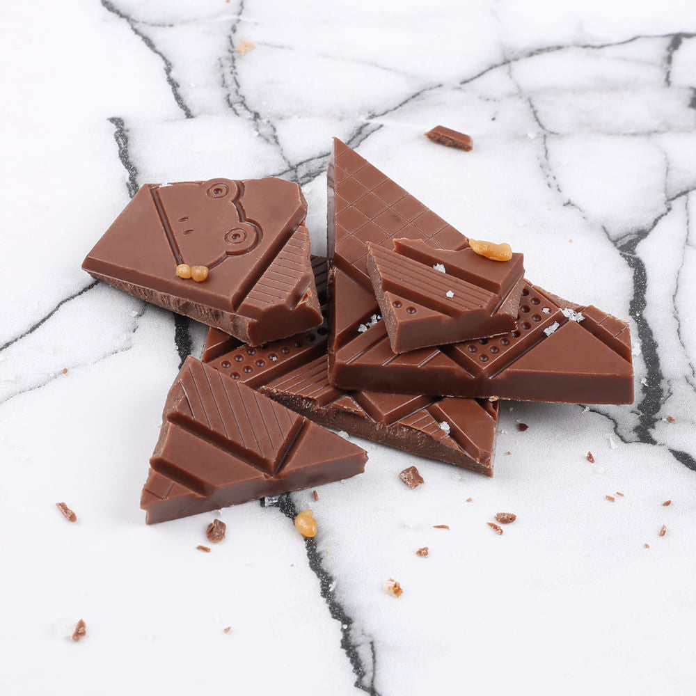 Tablette de chocolat au lait Bio, caramel & sel de Guérande