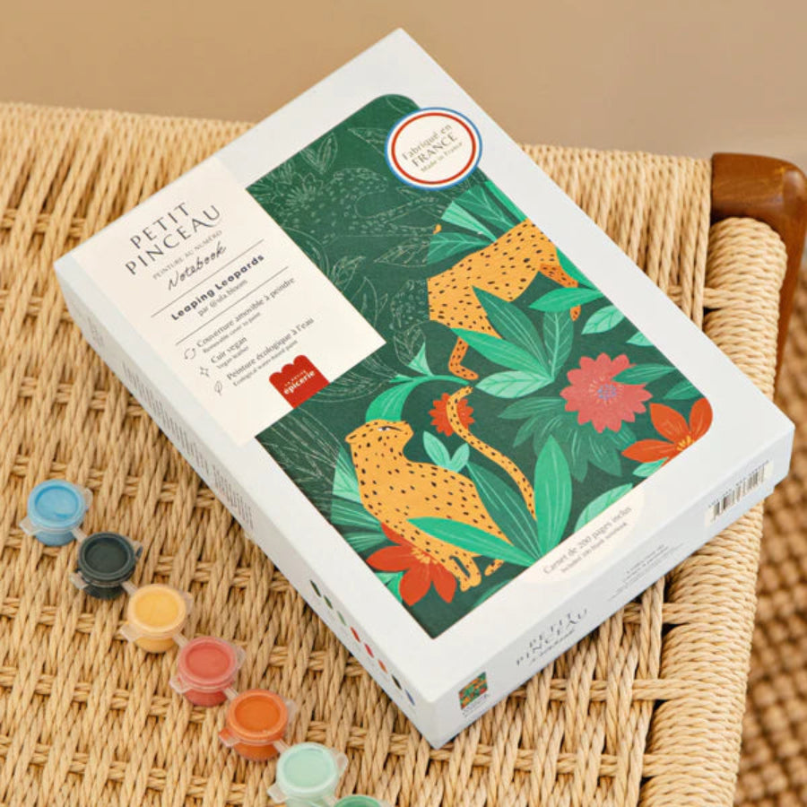 notebook petit pinceau leaping léopard