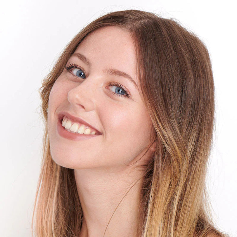 rendu rouge à lèvres nude beige pomponne