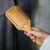 Brosse à cheveux en bambou