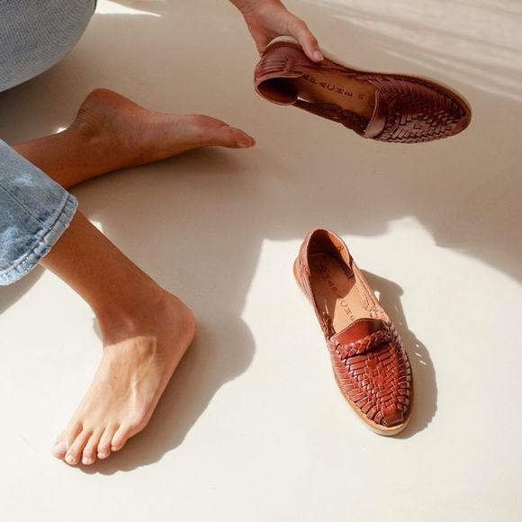 Chaussure huarache alegre tabac de la marque Mapache