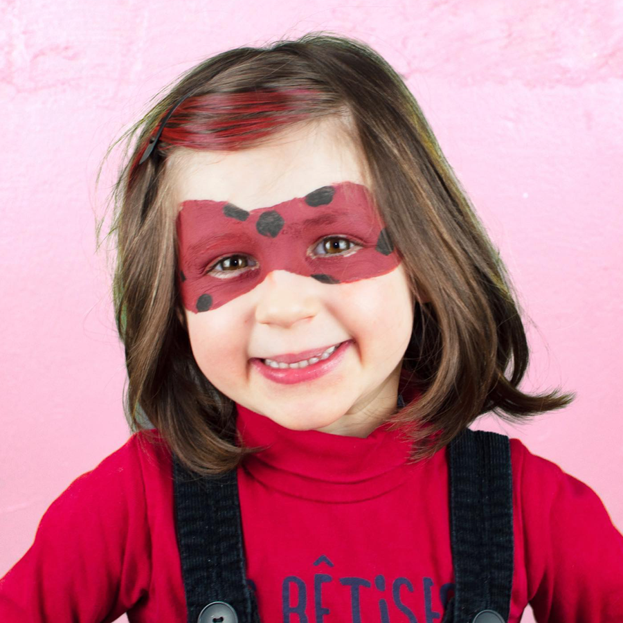 kit de maquillage pirate et coccinelle