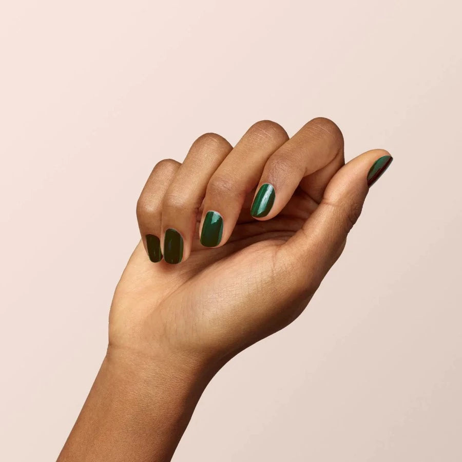 Vernis green 9 free Manucurist couleur emerald