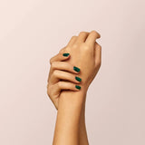 Vernis green 9 free Manucurist couleur emerald